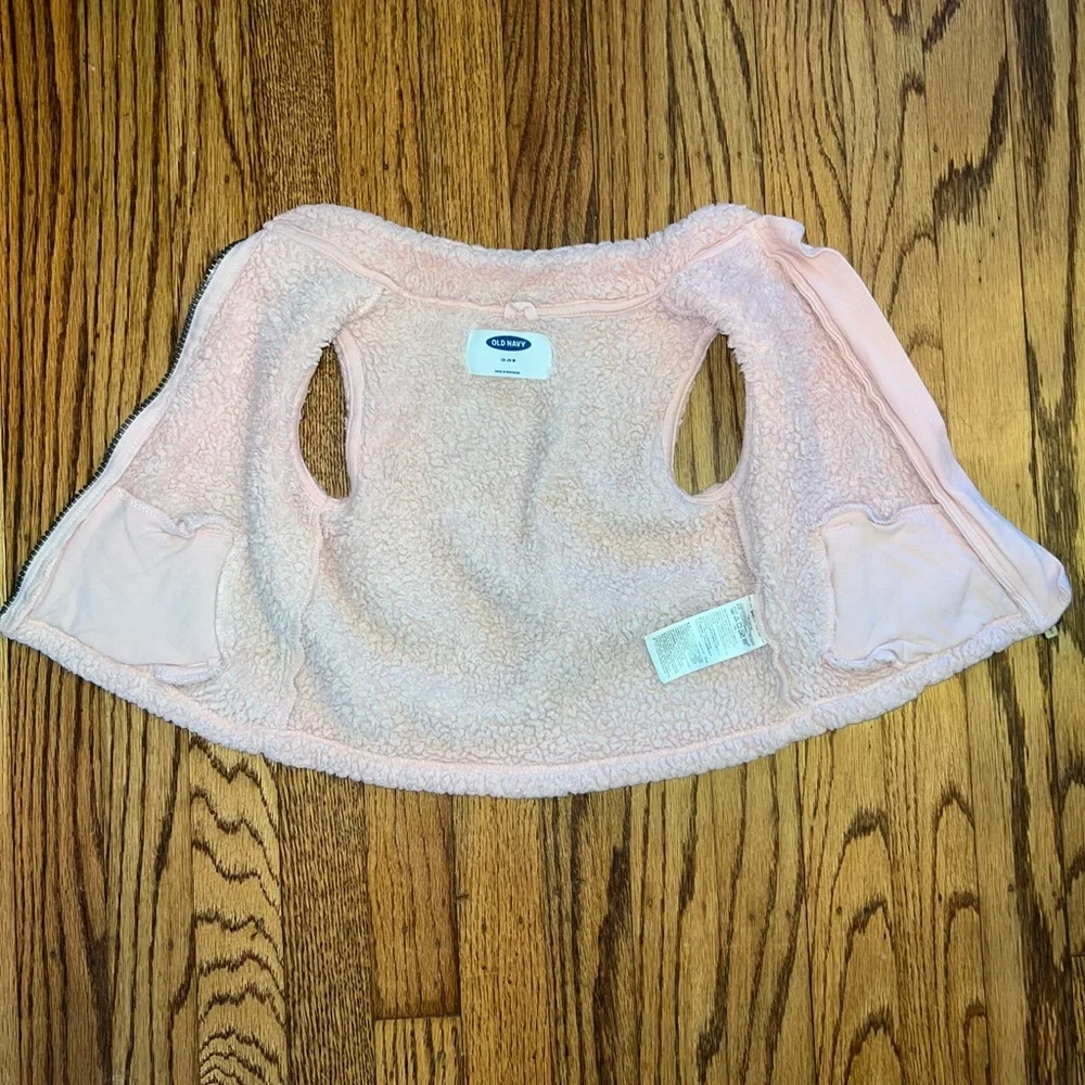 Old Navy Sherpa Vest, 18-24 months